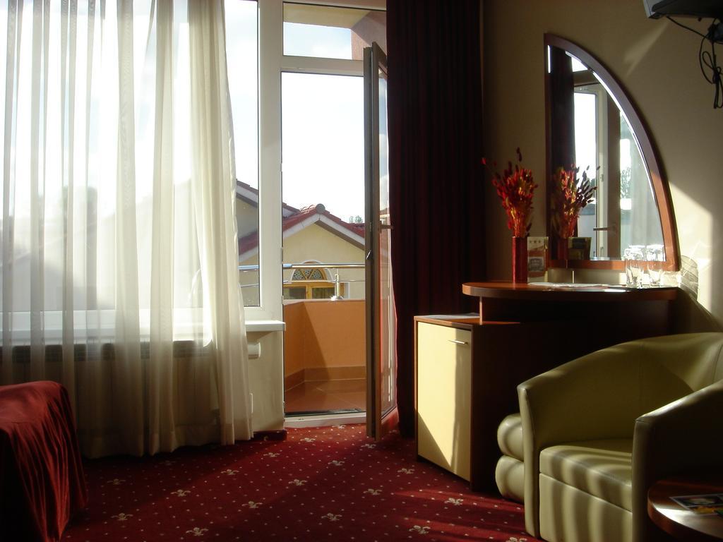 Hotel Kleyn 콘스탄차 외부 사진