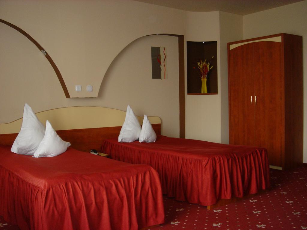 Hotel Kleyn 콘스탄차 외부 사진